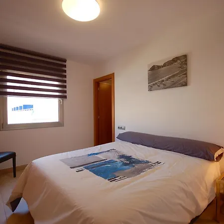 Apartment Lets Holidays Voramar Tossa de Mar